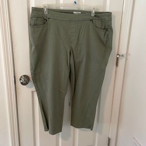 West bound capris 20w green